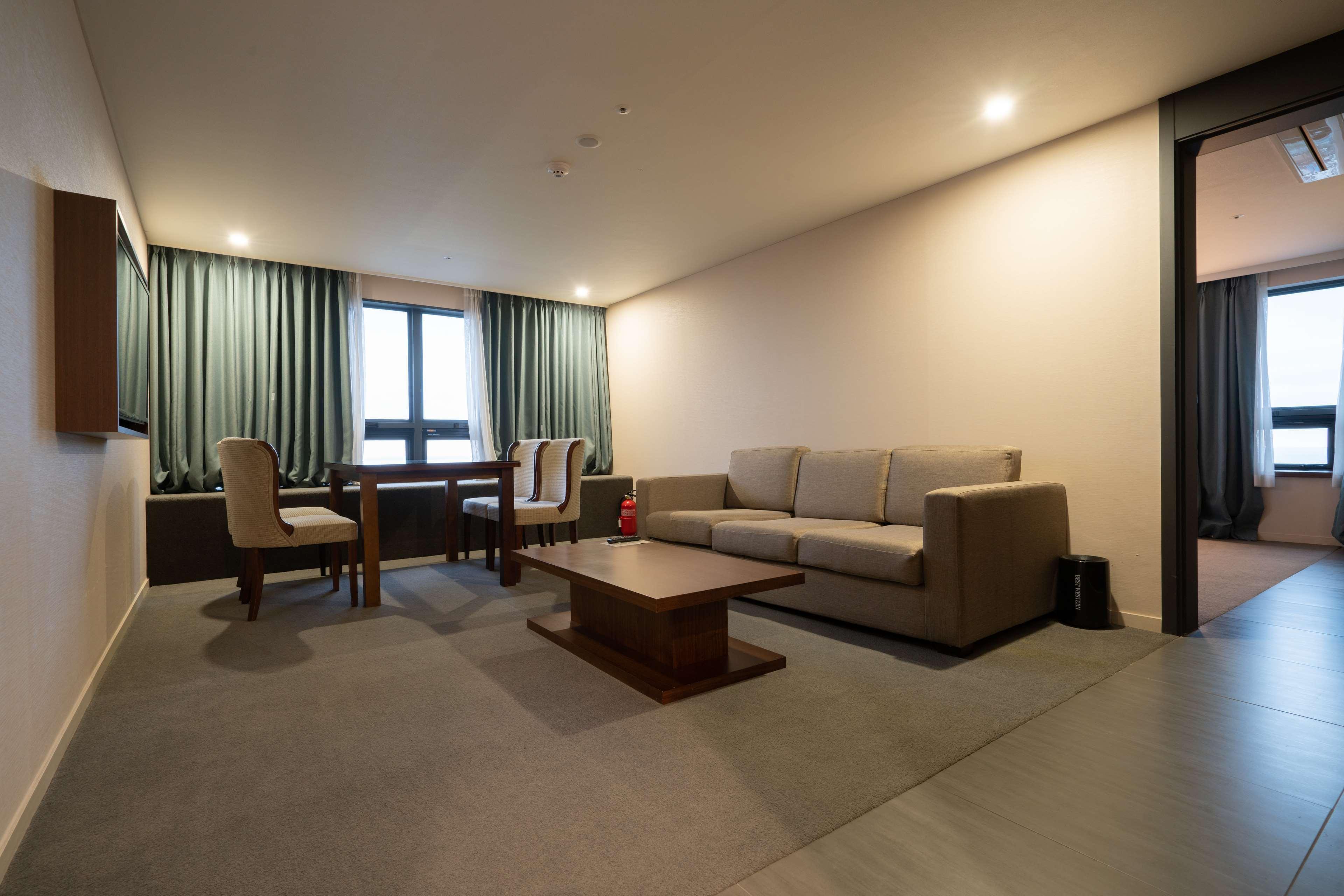 Best Western Jeju Hotel Exterior photo